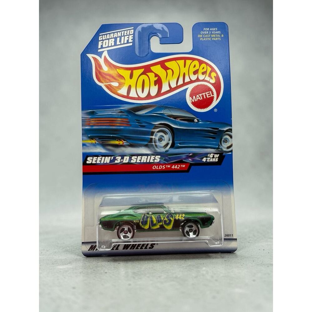 Hot Wheels Olds 442 Seein' 3-D Series 1:64 Diecast Car Green 2000 Unopened
